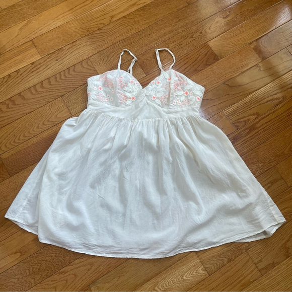 Free People embroidered mini dress Coquette sweetheart babydoll white pink Sz M - Picture 8 of 14